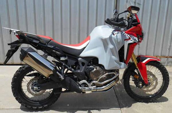 africa twin camel tank